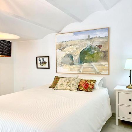 Charming 2 Bedroom Boutique Triplex Apartment With Private Terrace At Seville City Center By Ocityzen Екстер'єр фото