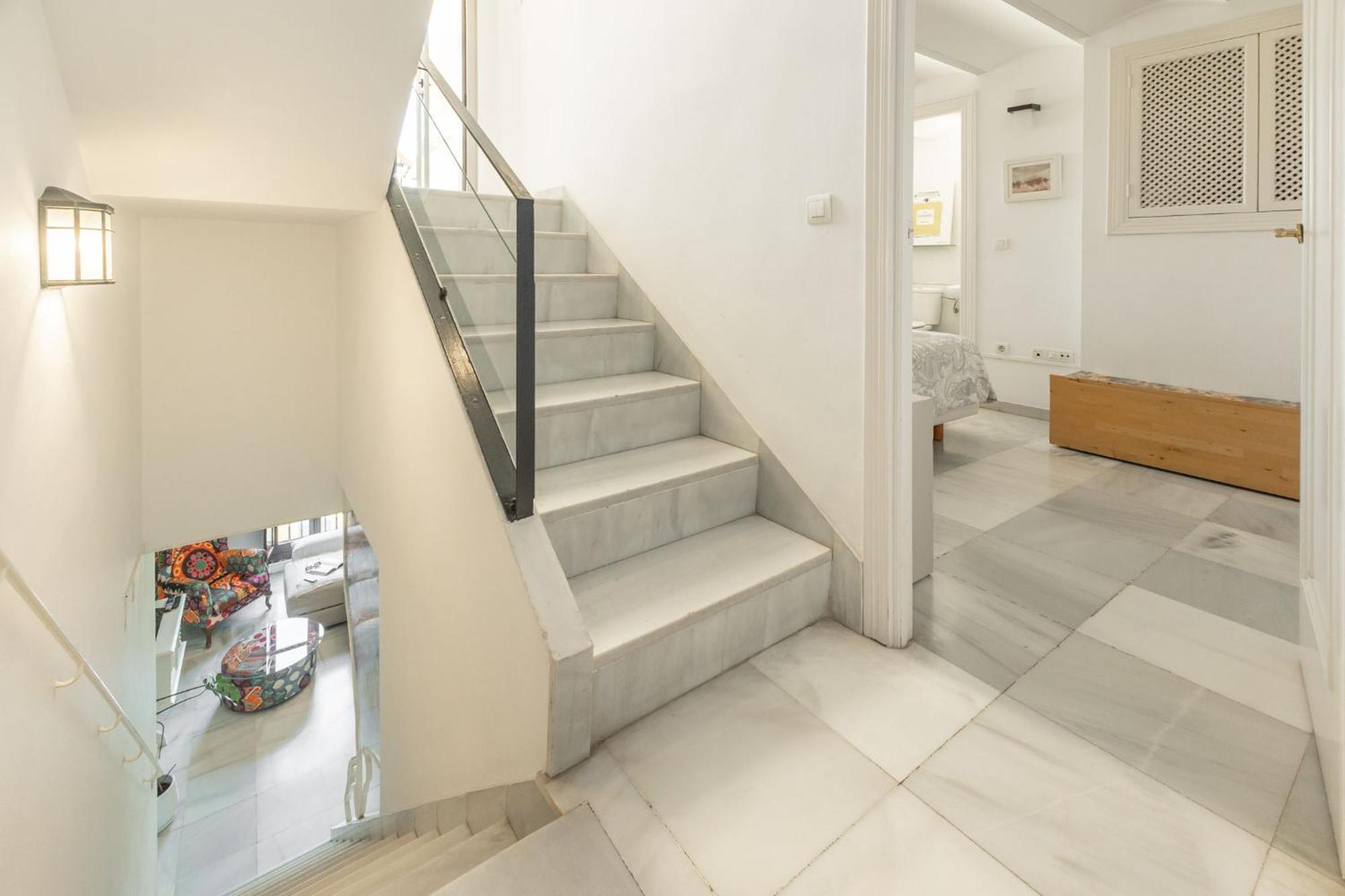Charming 2 Bedroom Boutique Triplex Apartment With Private Terrace At Seville City Center By Ocityzen Екстер'єр фото